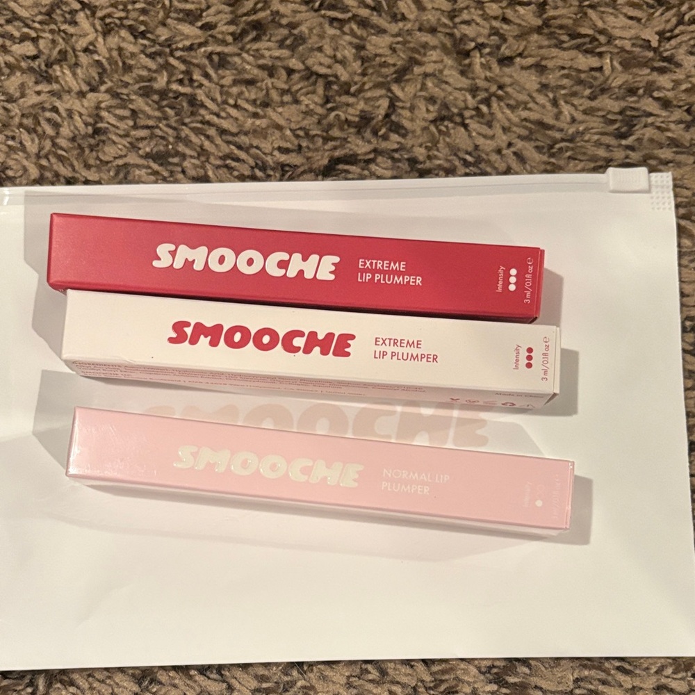 Extreme Lip Plumper Set - Red, White, Pink